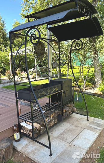 Мангальная зона с крышей