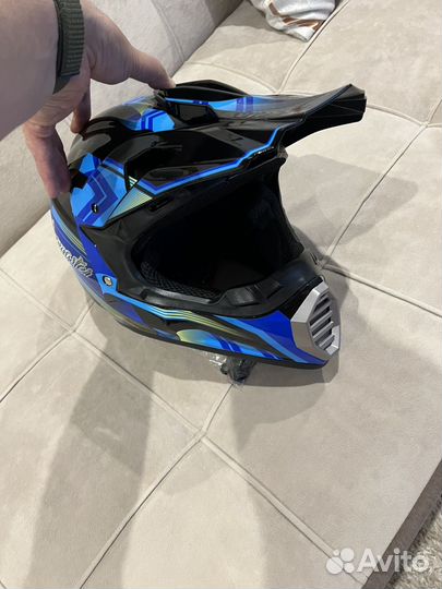Мото шлем кроссовый