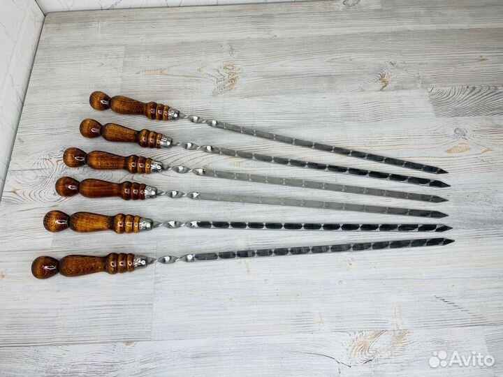 Шампур с деревянной ручкой 10*550мм