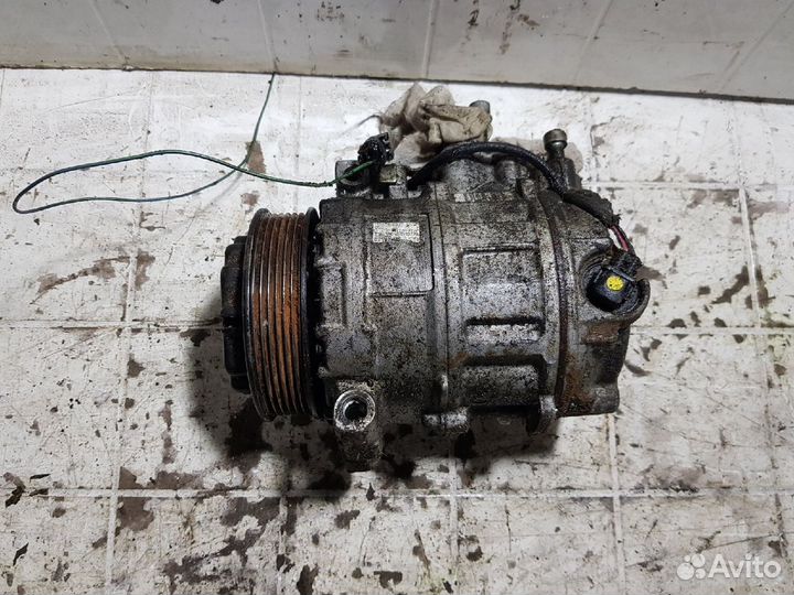 Компрессор кондиционера Mercedes-Benz C 320 W203