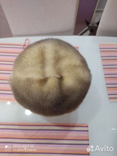 Женская норковая шапка