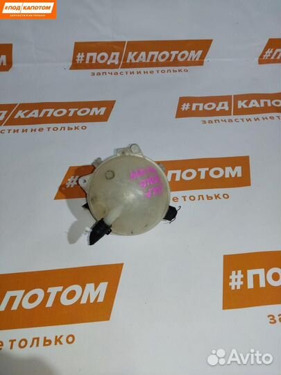 Бачок расширительный Volkswagen Golf 5 2008