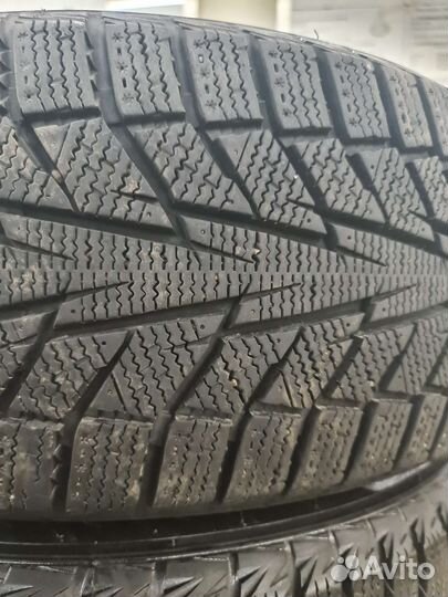 Hankook Winter I'Cept iZ 2 W616 205/55 R16