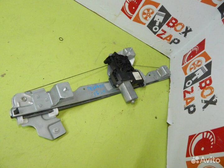 Стеклоподъемник передний левый Террано Дастер
