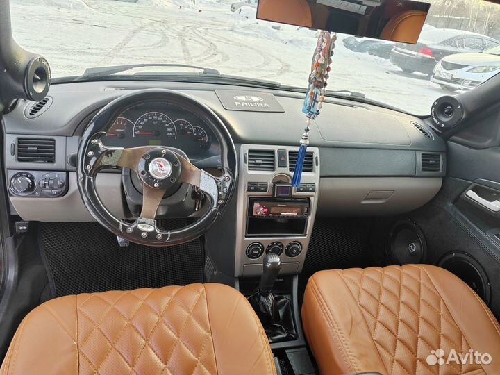 LADA Priora 1.6 МТ, 2011, 200 995 км