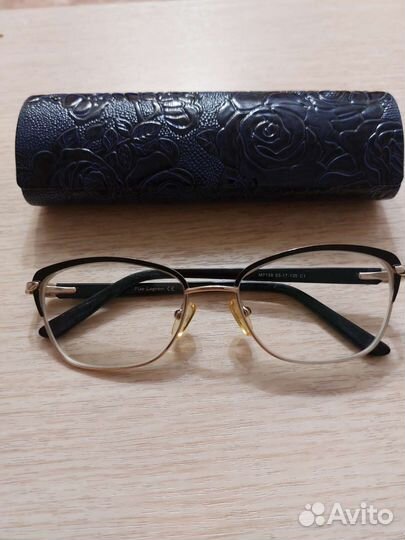 Фотохромные очки с диоптриями