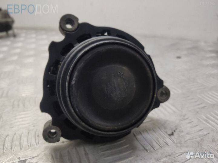 Подушка двигателя правая b58 на BMW F20 s1146522