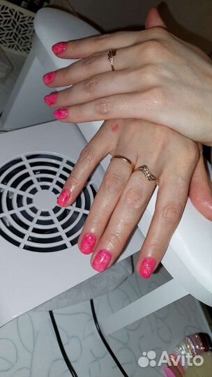 Маникюр,наращивание ногтей