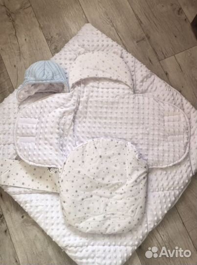 Конверт на выписку могу привезти