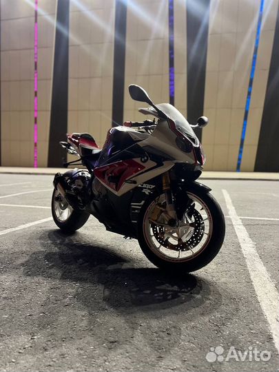 BMW S1000RR
