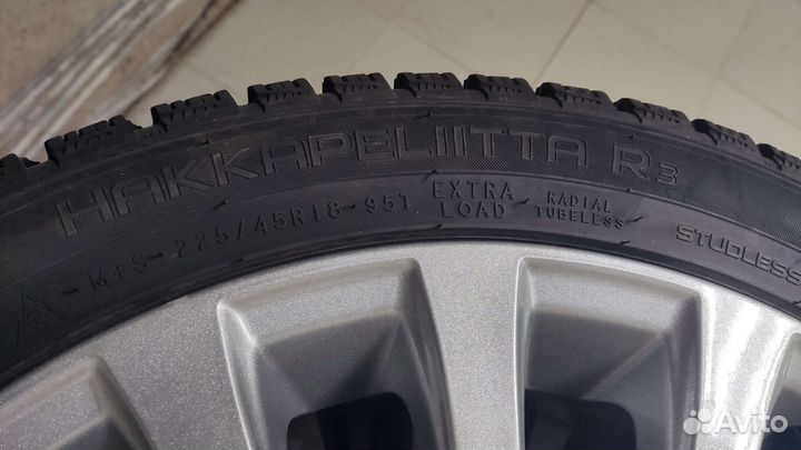 Nokian Tyres Hakkapeliitta R3 225/45 R18 95T