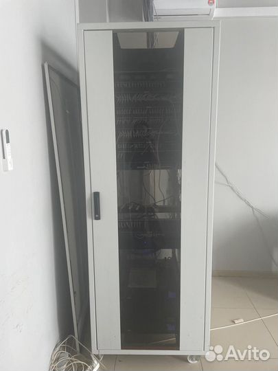 Серверный шкаф