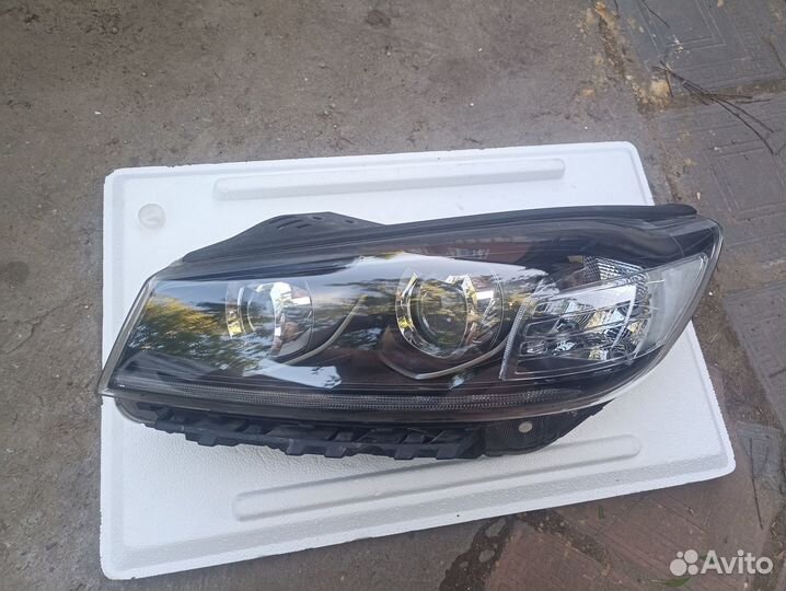 Фара левая Kia Sorento 3 Prime