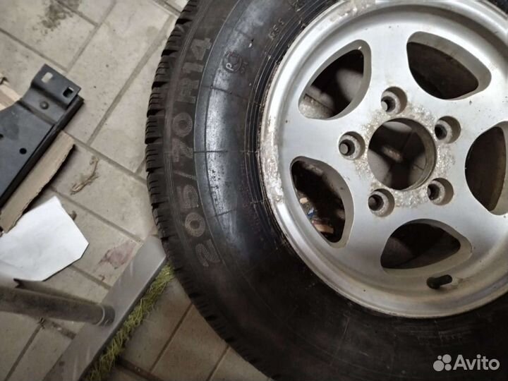 Резина на дисках