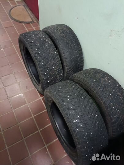 Nokian Tyres Hakkapeliitta 8 205/65 R16 99T