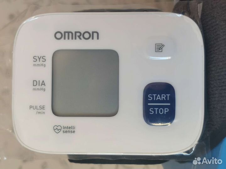 Тонометр на запястье omron