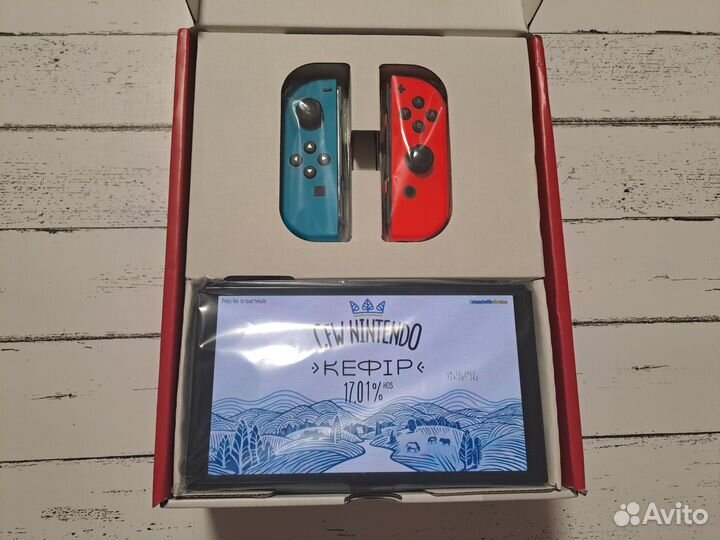 Nintendo switch oled новая (чип + 256гб)