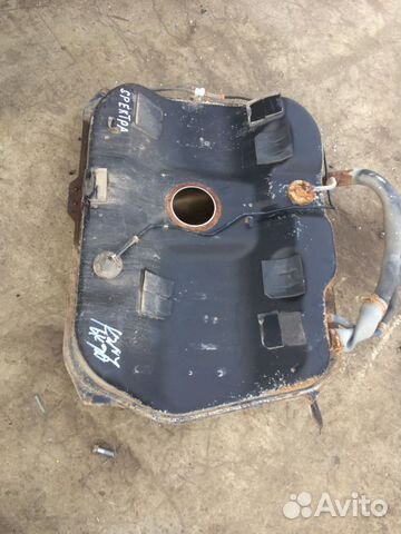 Бензобак Киа Спектра