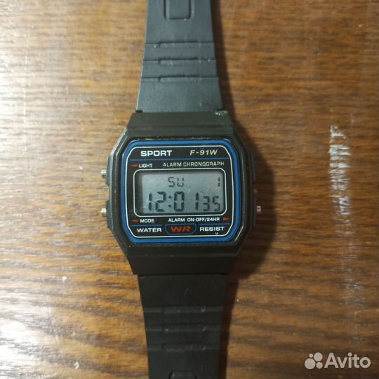 Часы casio