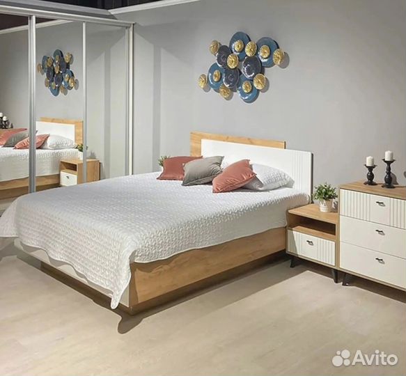 Кровать двухспальная 160 200