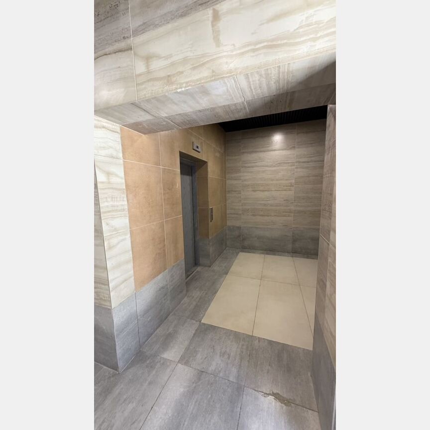 1-к. квартира, 55,6 м², 5/5 эт.