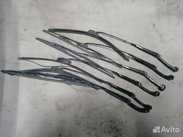 Поводок стеклоочистителя передний для Audi 80 (B3)