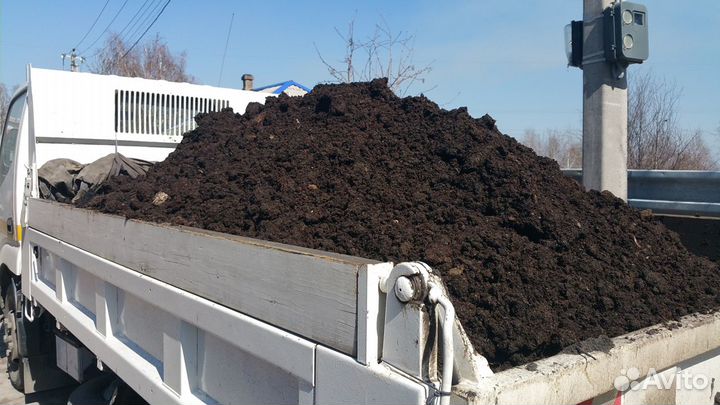Куриный помет, перегной, чернозем, торф