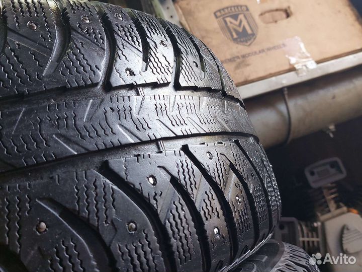 Bridgestone Ice Cruiser 7000 235/55 R18 104T