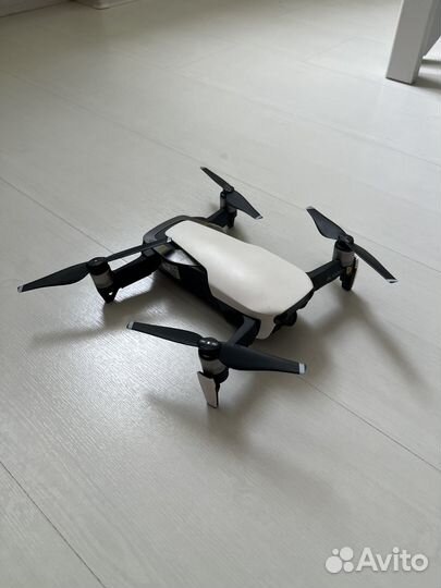 Квадрокоптер dji mavic air fly more combo