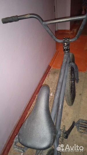 Трюковой велосипед BMX