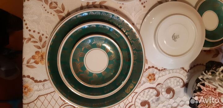 Чашки,чайные пары, тройки, блюдца, розетки