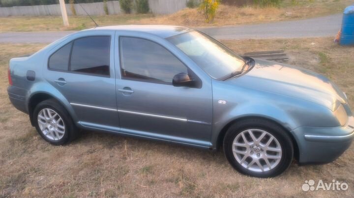 Volkswagen Bora 2.0 МТ, 2002, 325 000 км