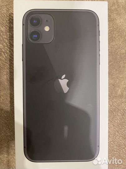 iPhone 11, 64 ГБ