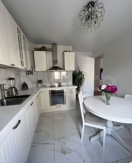 4-к. квартира, 80 м², 5/16 эт.