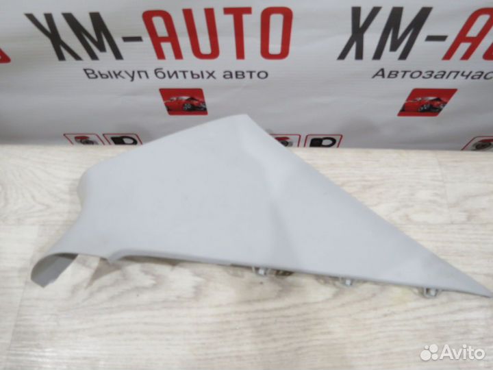 Обшивка стойки задняя правая Volkswagen Polo