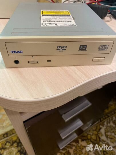 DVD Дисковод