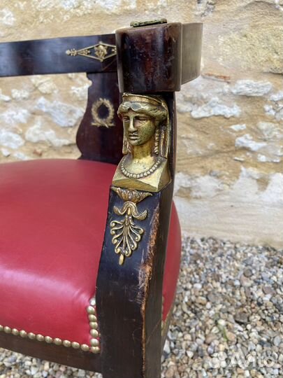 Компьютерный стол с креслом в стиле ампир