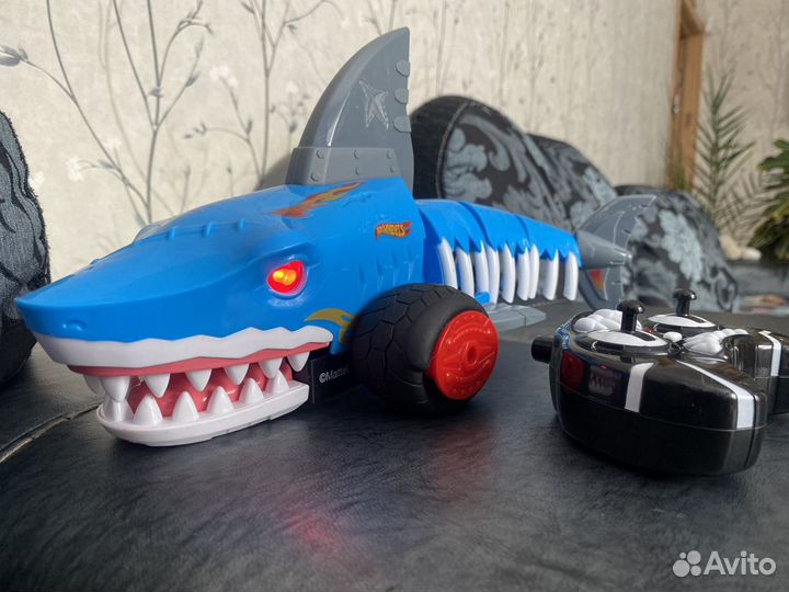 Hot Wheels акула