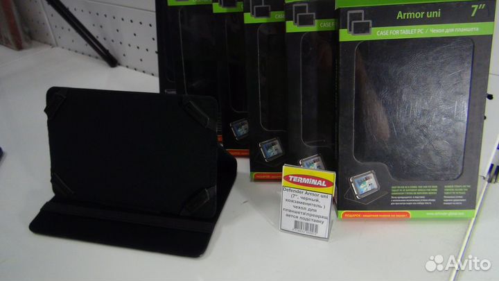 Чехлы для планшета Defender Armor uni 7'' и 10.1''