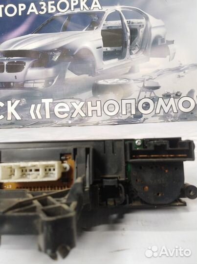 Блок управления печкой Nissan Primera P10