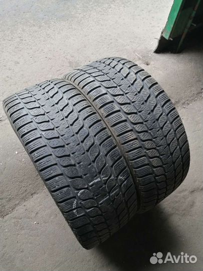 Bridgestone Blizzak LM-25 225/45 R17