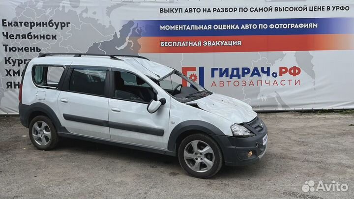 Петли двери багажника правые LADA Largus