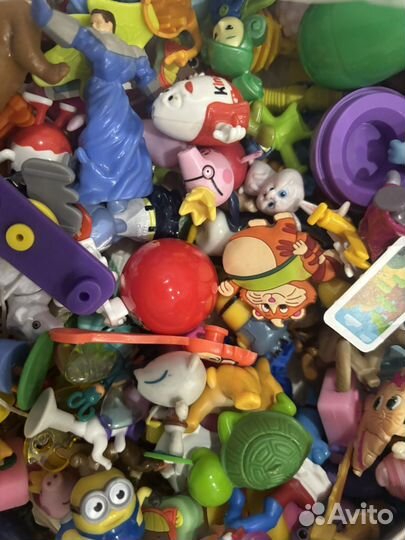Киндер игрушки пакетом
