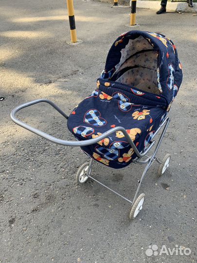Коляска для куклы