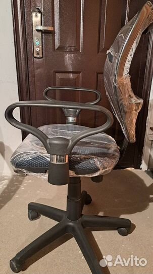 Компьтерное кресло