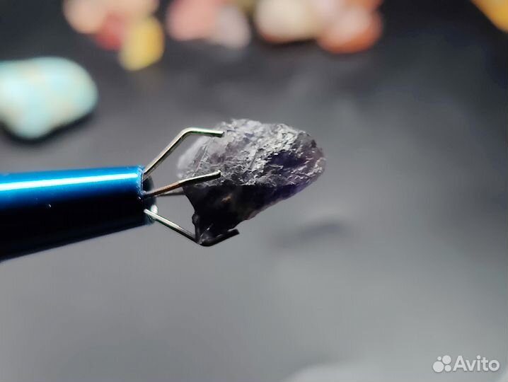 Иолит Кордиерит черный