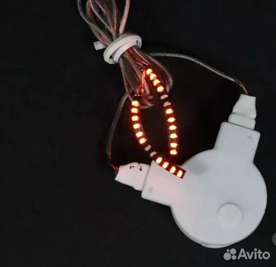 Ресницы светящиеся