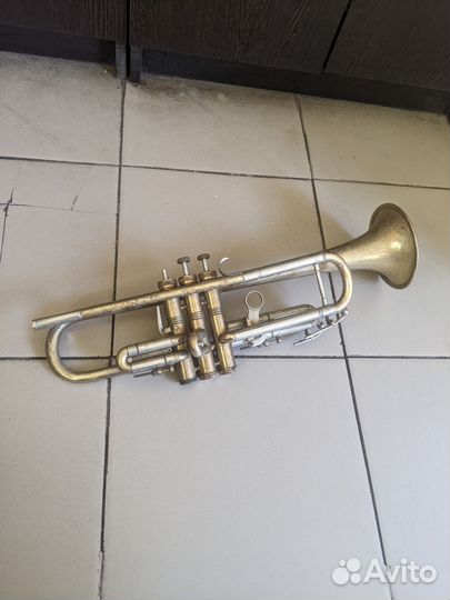 Труба латунная музыкальная