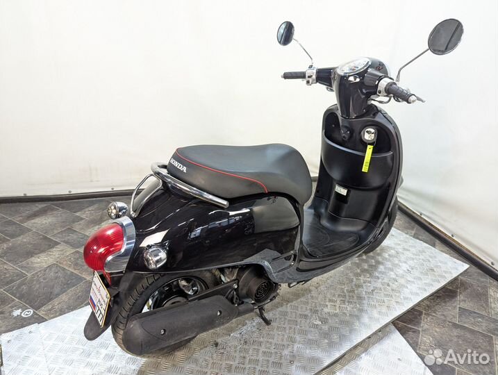 Скутер Honda Giorno AF-70 (116HA28) 2012 г.в