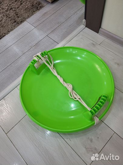 Детский снегокат с ручкой